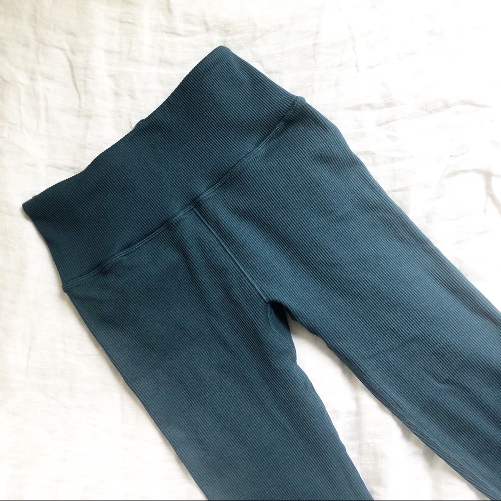 Fabletics High-Waisted Rib Leggings - Picture 8 of 13